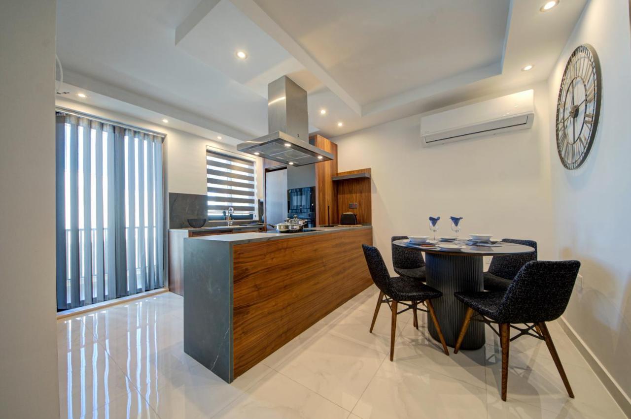Central Apartments San Pawl il-Baħar Eksteriør billede