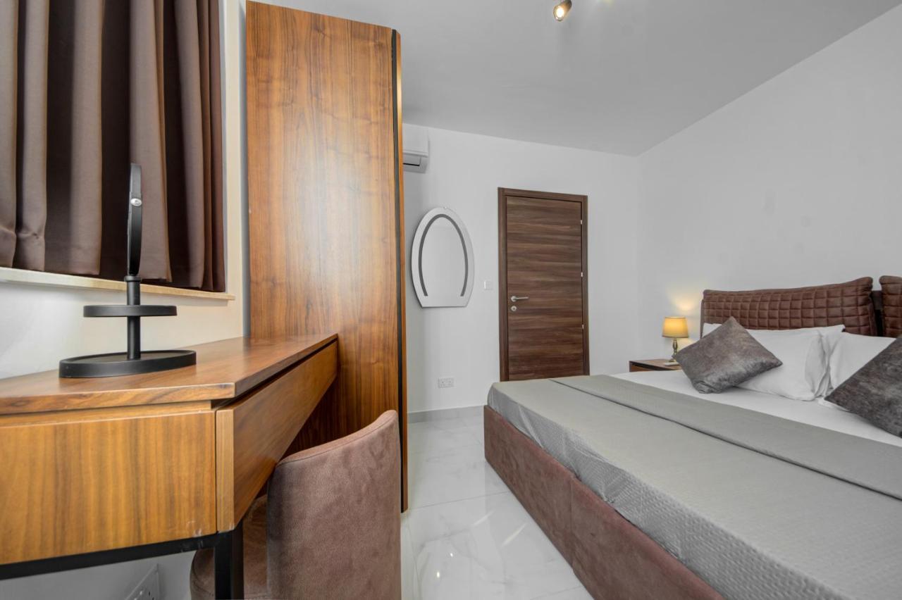 Central Apartments San Pawl il-Baħar Eksteriør billede